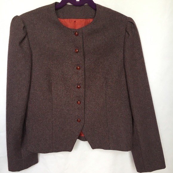 galléon Jackets & Blazers - Galléon vintage fitted blazer.